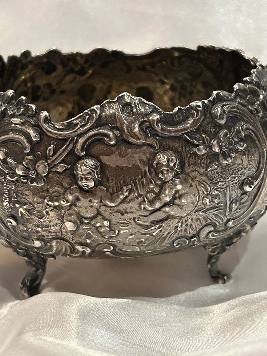 Sucrier Victorien Argent Massif Repoussé Chérubins