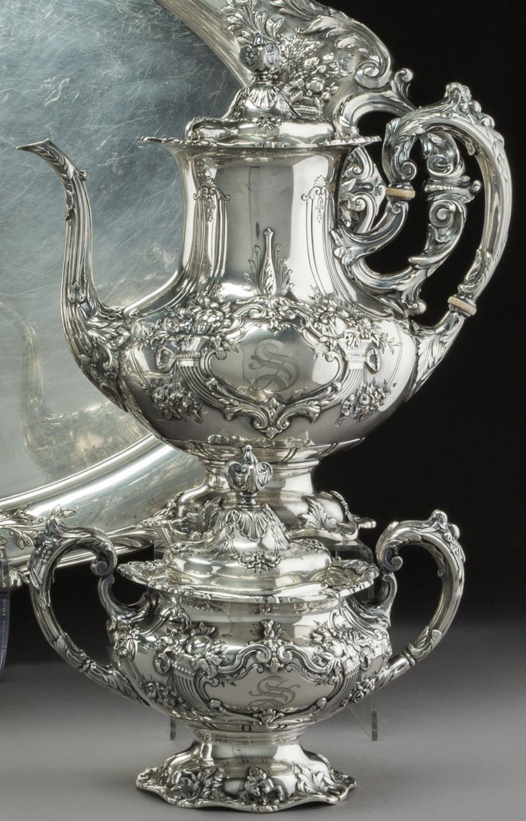 Offrir de l'argenterie ancienne : le cadeau qui traverse les générations