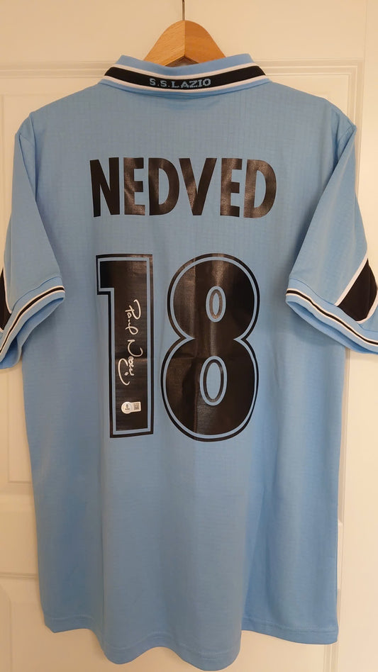 Maillot rétro SS Lazio signé Pavel Nedved – Certifié