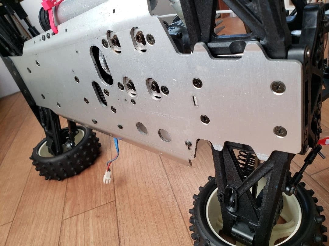 Kyosho Turbo Burns 1/8 Buggy Moteur OS MAX 21 RF