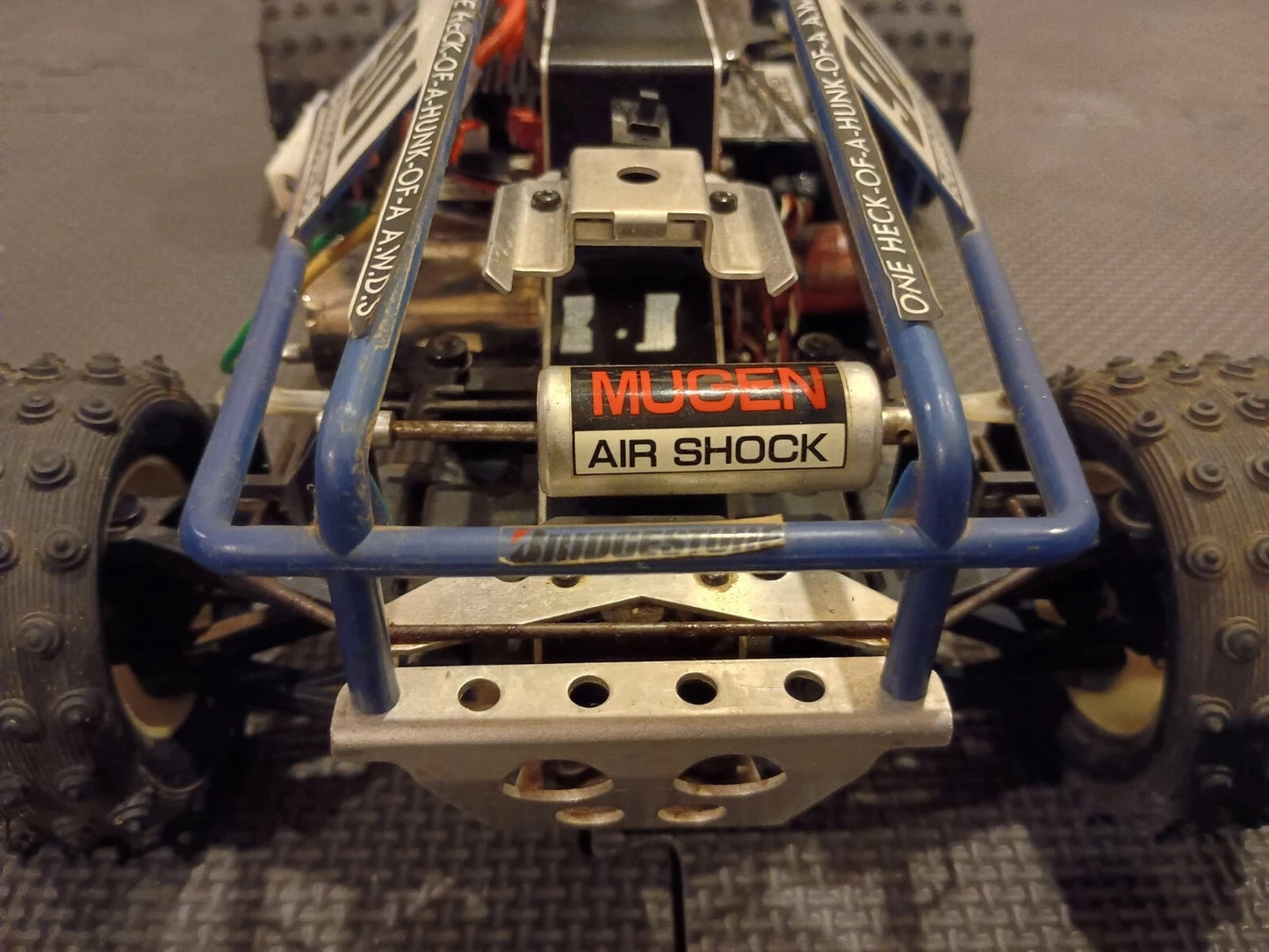 Mugen Bulldog Vintage 1/10 Buggy 4WD