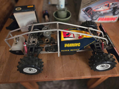 Voiture RC Kyosho 4x4 Integra (1986)