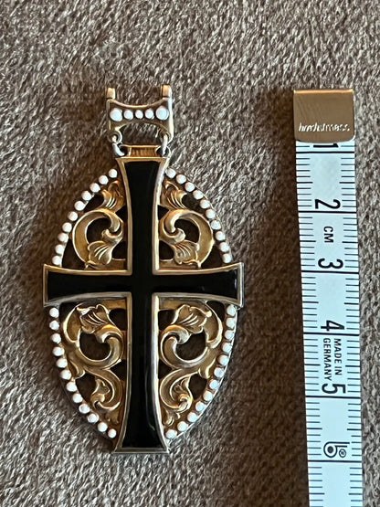 Pendentif Croix Ancien Argent 830 Plaqué Or Émail Noir Ajouré