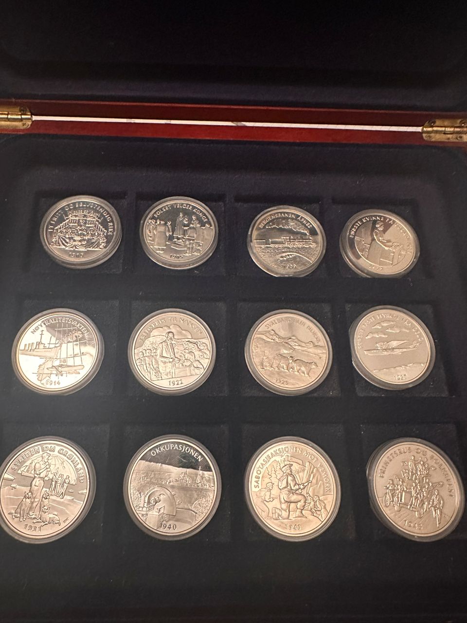 Collection 24 Médailles Norvégiennes Argent 925 – Certificats inclus