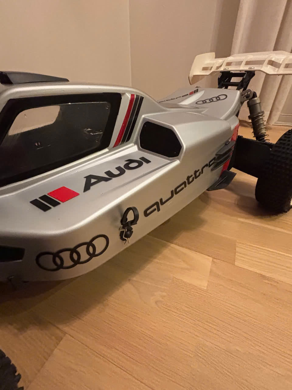Voiture RC Extrême Hobbywing Max4 300A