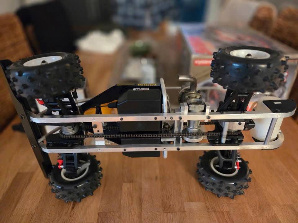 Voiture RC Kyosho 4x4 Integra (1986)