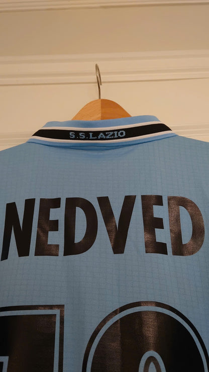 Maillot rétro SS Lazio signé Pavel Nedved – Certifié