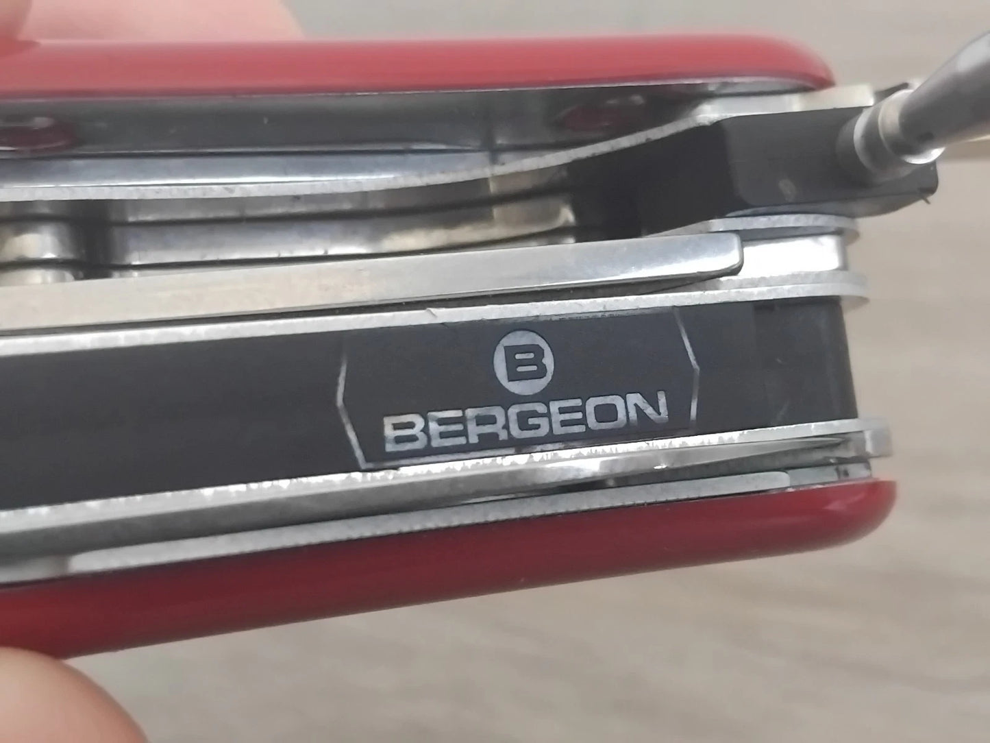 Couteau Wenger Bergeon Minathor – Canif Horloger Suisse Vintage