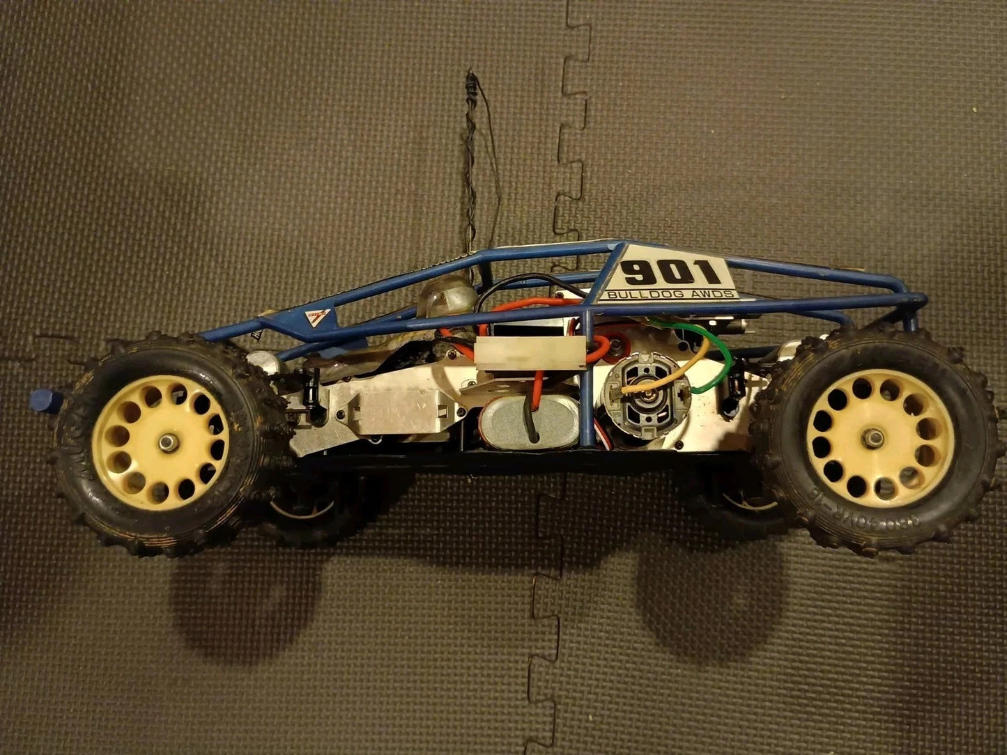 Mugen Bulldog Vintage 1/10 Buggy 4WD
