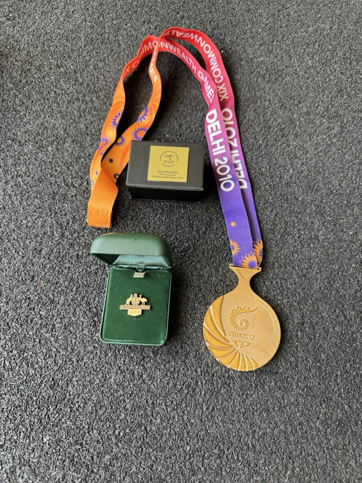 Medaille Or Geoff Huegill Delhi 2010 Commonwealth Games – Lot 3 pièces