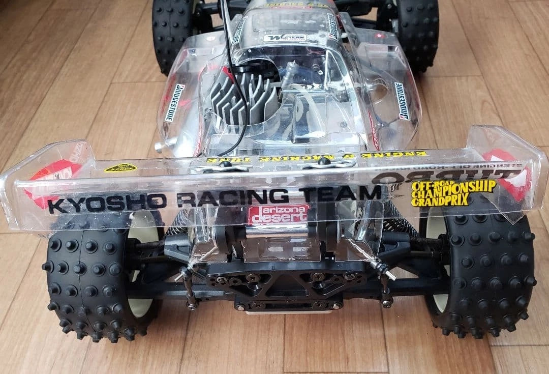 Kyosho Turbo Burns 1/8 Buggy Moteur OS MAX 21 RF