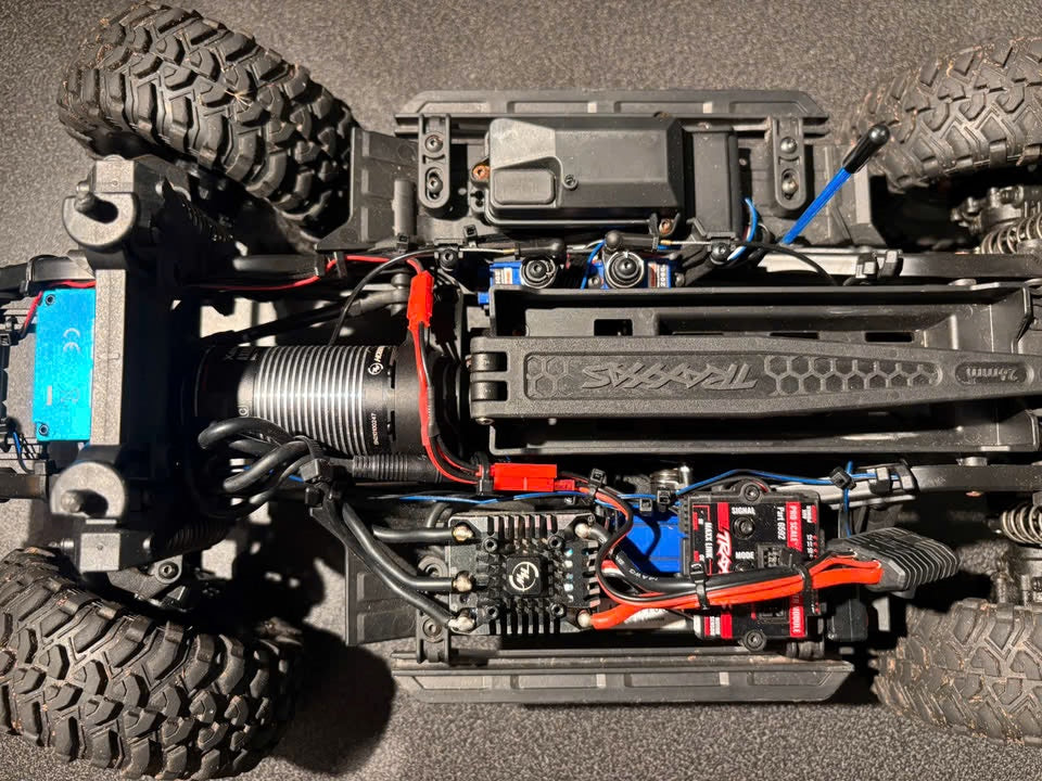 Traxxas TRX-4 Land Rover Defender 1/10 RTR