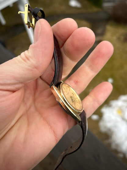 Montre Omega Constellation Automatique Vintage — Boîte d'Origine
