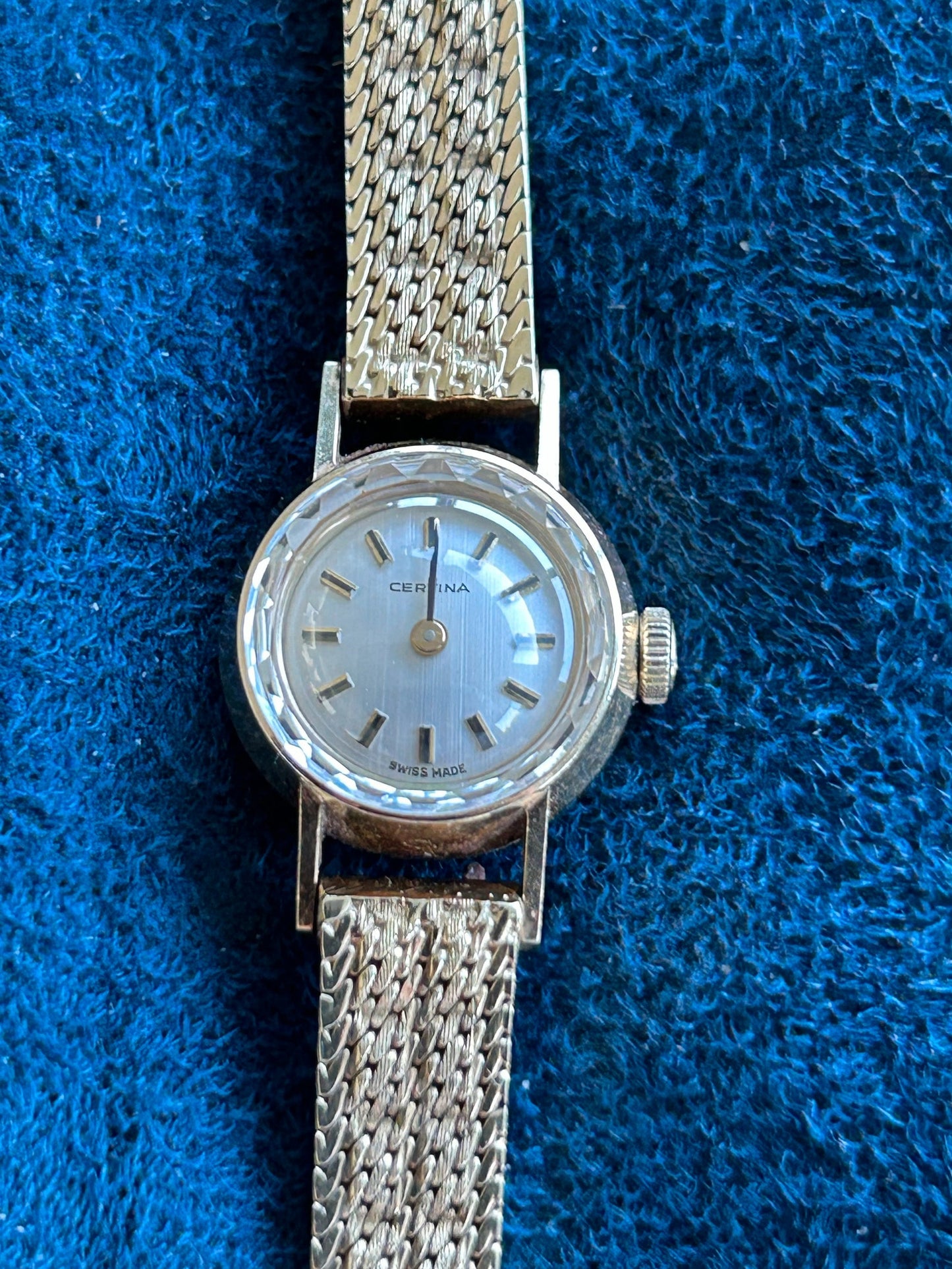 Montre Certina Femme Or 14 Carats Swiss Made Vintage
