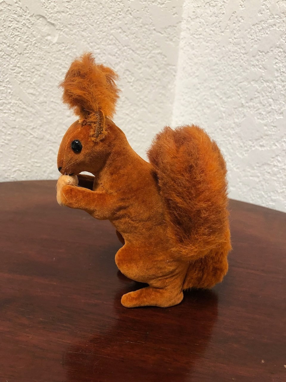 Écureuil Steiff 1934 en Velours Rouge-Brun (6")
