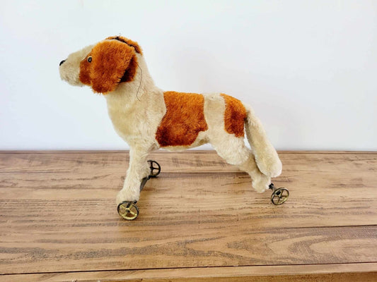 Chien à Tirer Antique Mohair (13")