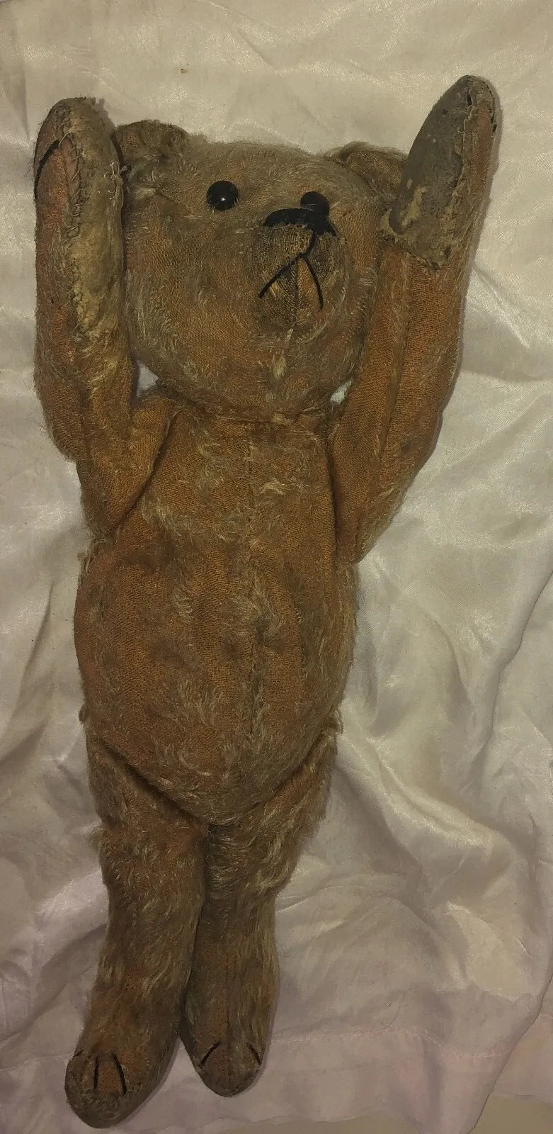 "Arthur" Ours Antique (13")