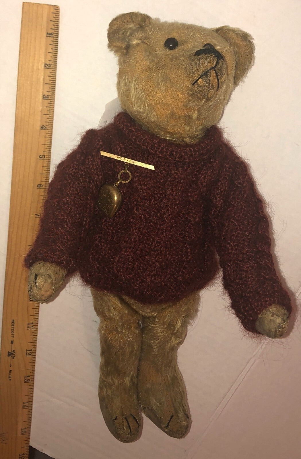 "Arthur" Ours Antique (13")