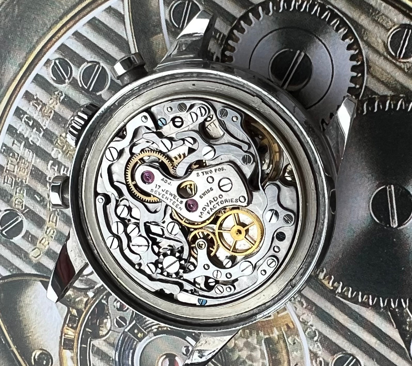 Chronographe Movado M95 Vintage 1955 — Boîtier Borgel Rare