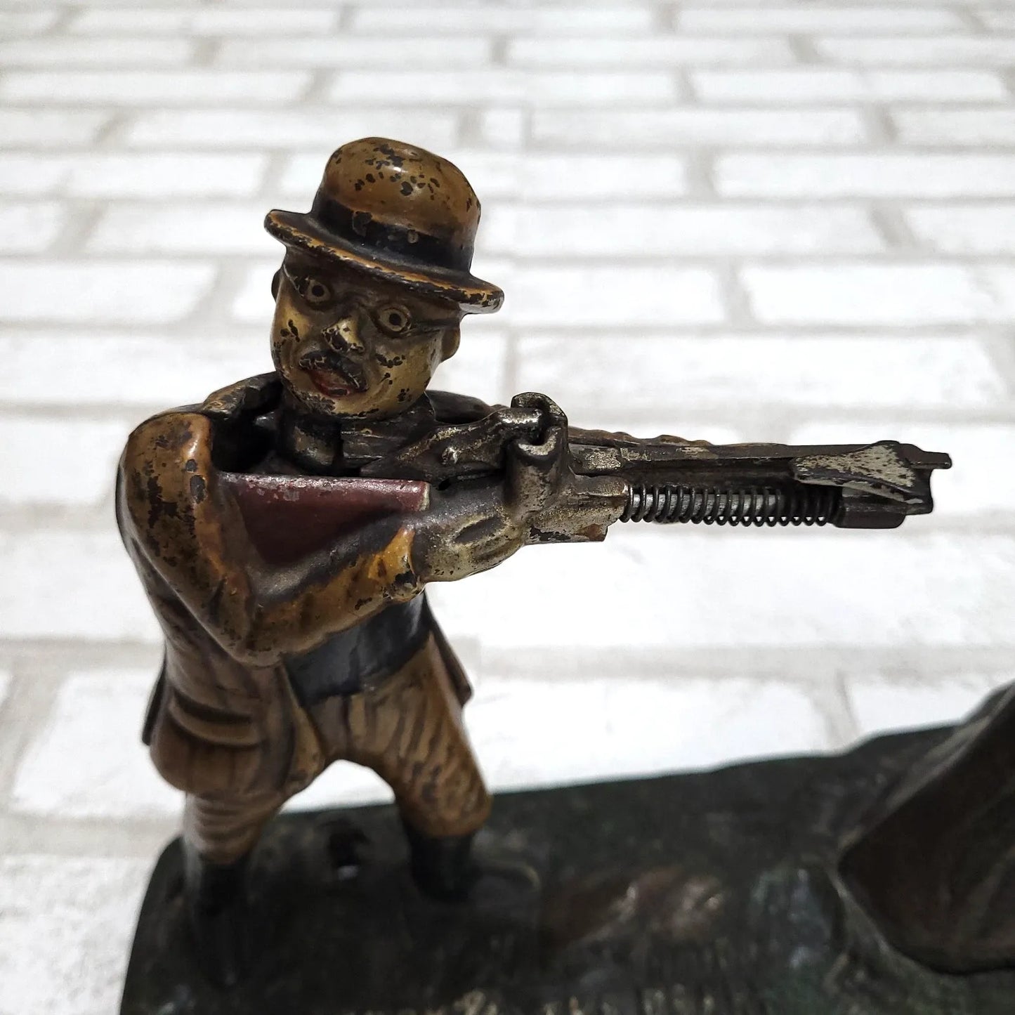Banque Mécanique JE Stevens "Teddy and the Bear" Fonte c.1907
