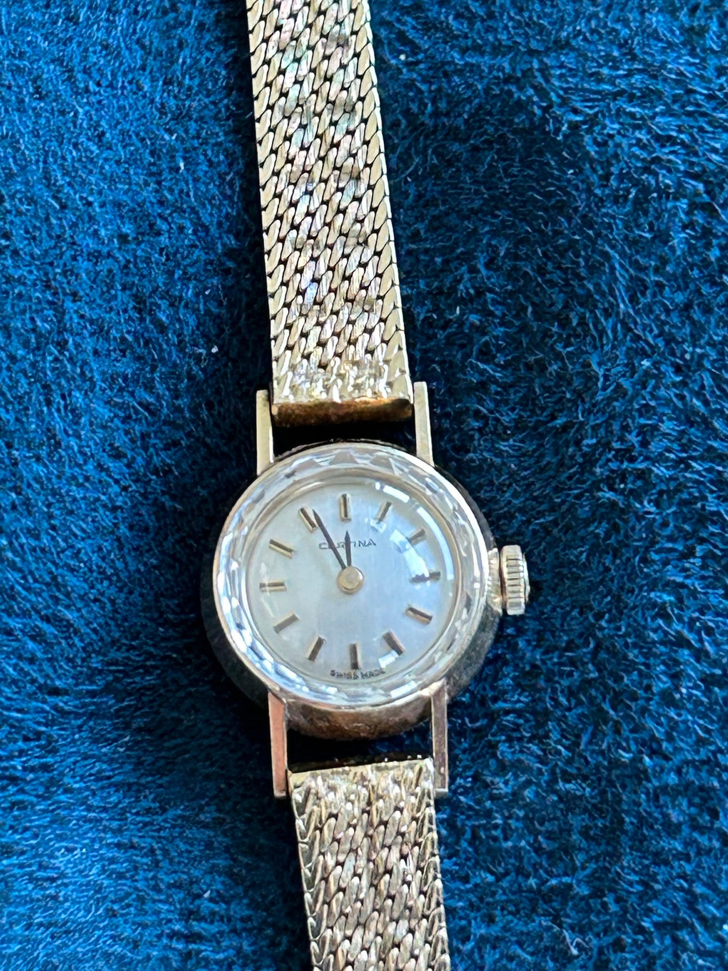 Montre Certina Femme Or 14 Carats Swiss Made Vintage
