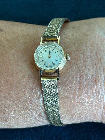 Montre Certina Femme Or 14 Carats Swiss Made Vintage