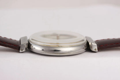 Cortébert Annus Sanctus Réf. 9201 – Calibre 689, acier, circa 1950