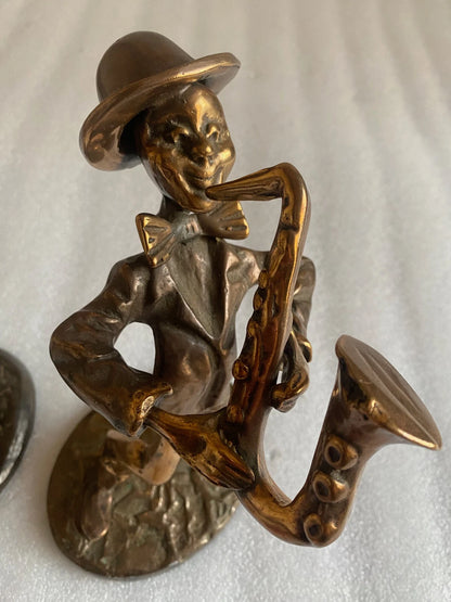 Lot de Deux Sculptures en Bronze Signées LOHE