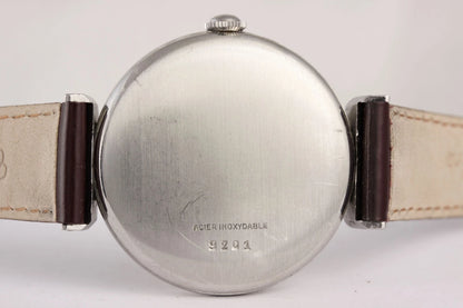 Cortébert Annus Sanctus Réf. 9201 – Calibre 689, acier, circa 1950