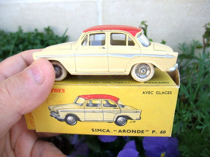 Dinky Toys Simca Aronde Réf. 544