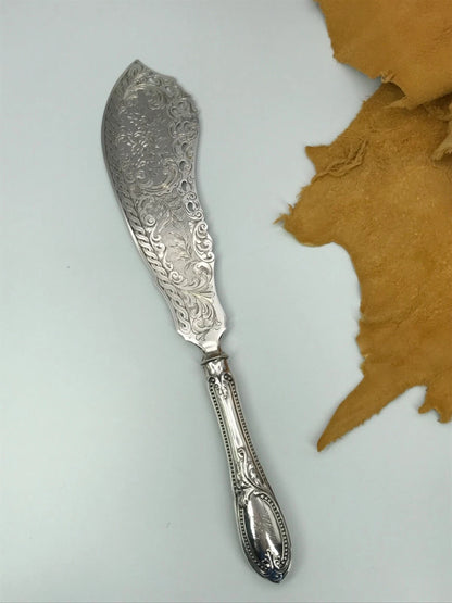 Couteau Serveur à Poisson Argent Massif Style Louis XV