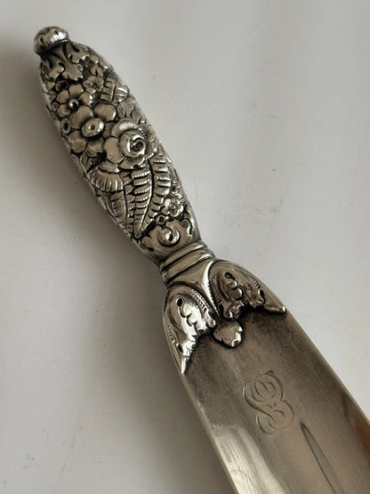 Chausse-Pied Tiffany & Co Sterling Argent Repoussé Floral