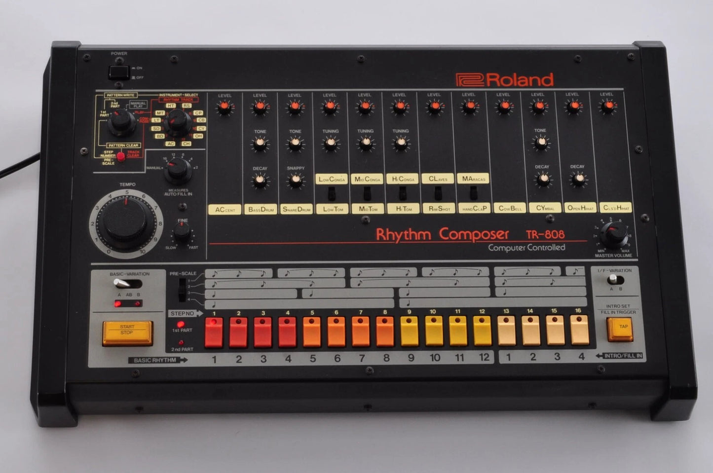 Roland TR-808 – Drum machine analogique originale Japan, S/N 031130