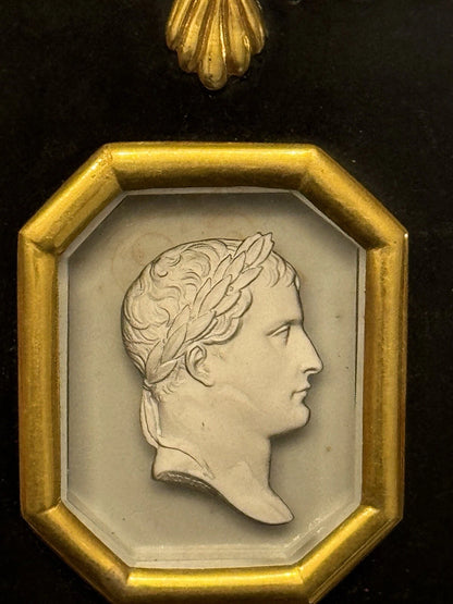 Rare Profil de Napoléon Empire – L'Escalier de Cristal