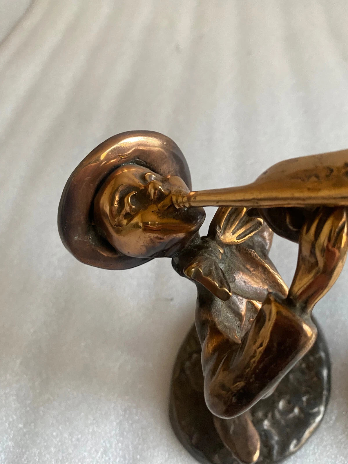 Lot de Deux Sculptures en Bronze Signées LOHE