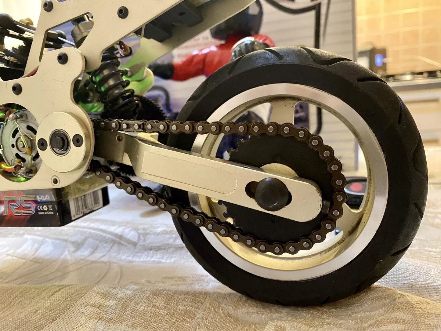 Moto RC 1/5 Thunder Tiger FM-1E Yamaha R1