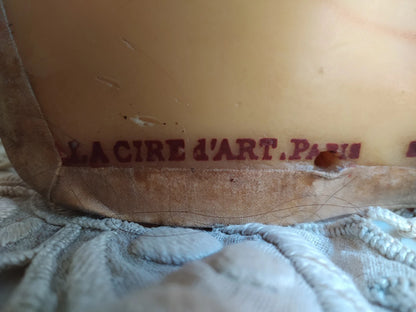 Tête de Mannequin Ancien en Cire vintage – Signée La Cire d’Art Paris