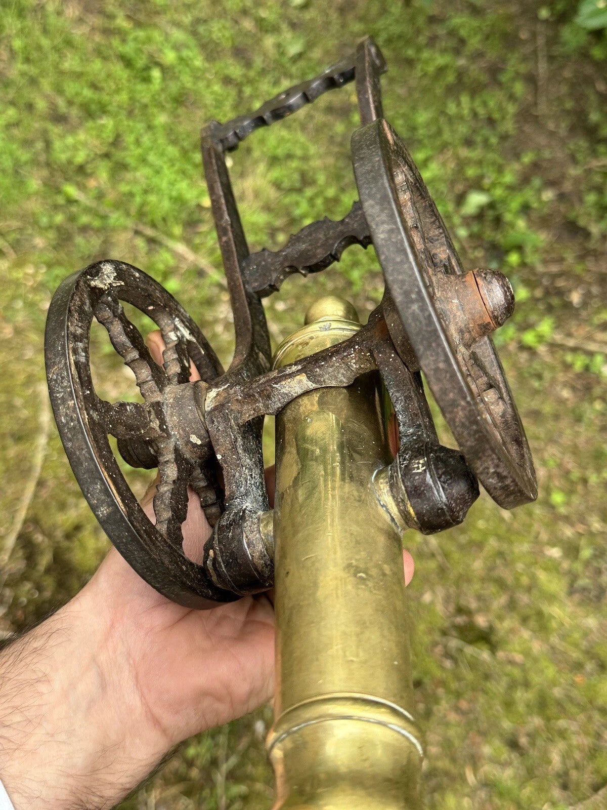 Canon Miniature en Bronze et Fer – Travail de Maîtrise, vintage