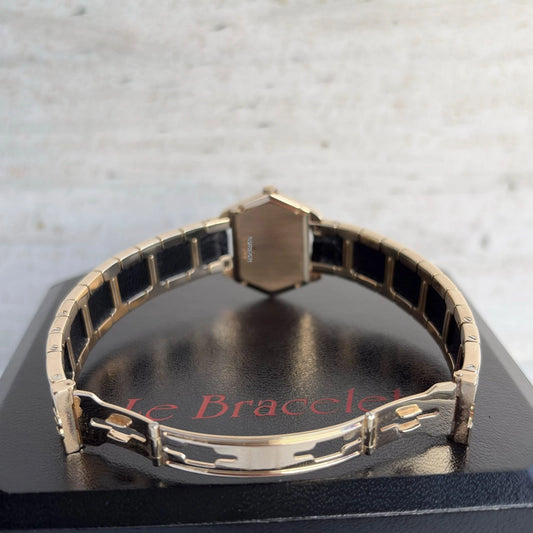 Baume & Mercier Lady Réf. 48372 – Or 18 carats, boîtier hexagonal