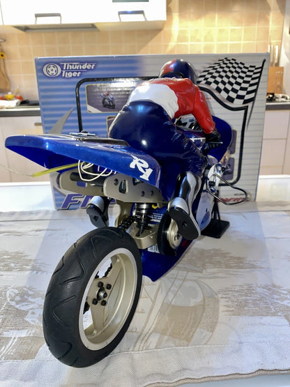 Moto RC 1/5 Thunder Tiger FM-1E Yamaha R1