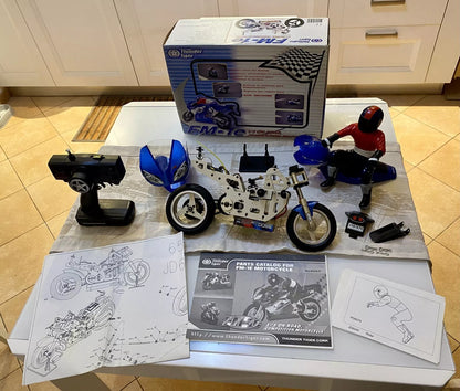 Moto RC 1/5 Thunder Tiger FM-1E Yamaha R1