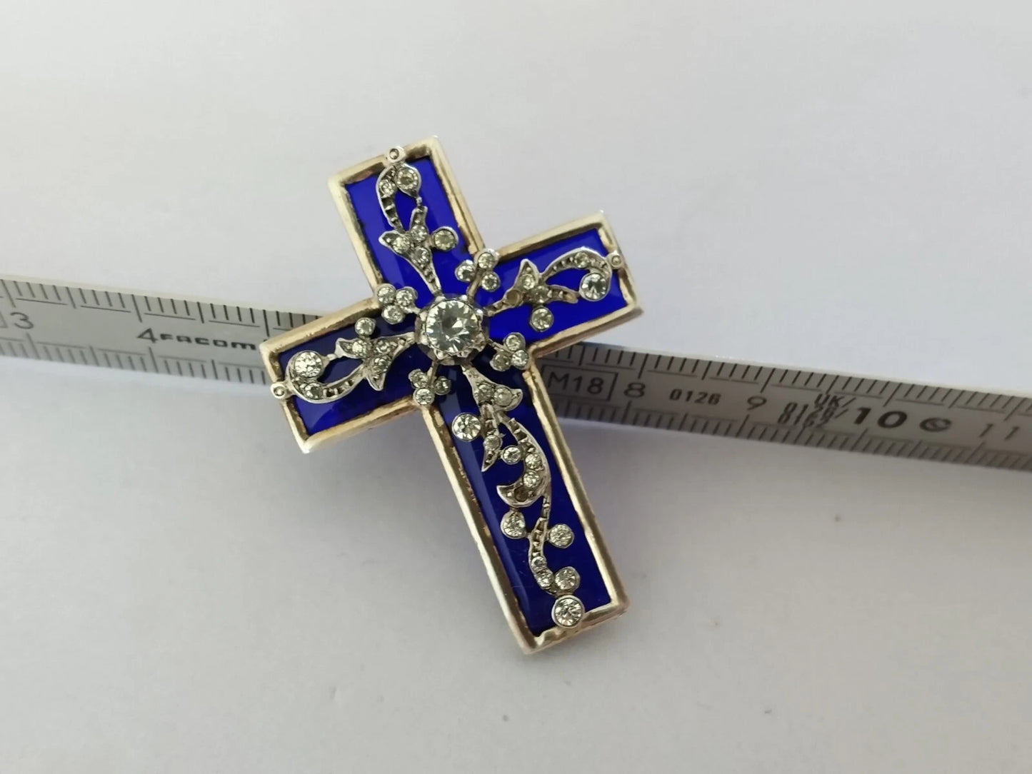 Croix Reliquaire XIXe Argent Massif Pierres du Rhin