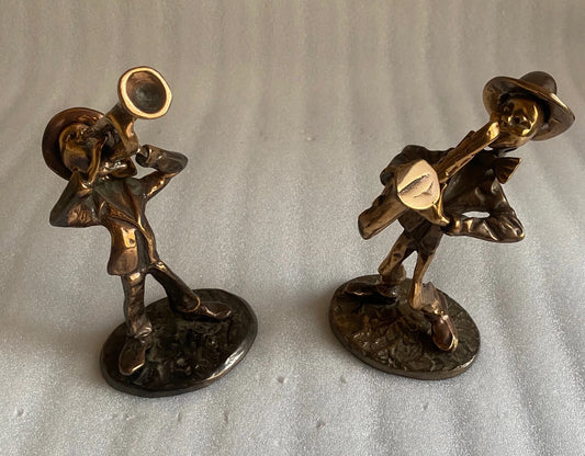 Lot de Deux Sculptures en Bronze Signées LOHE