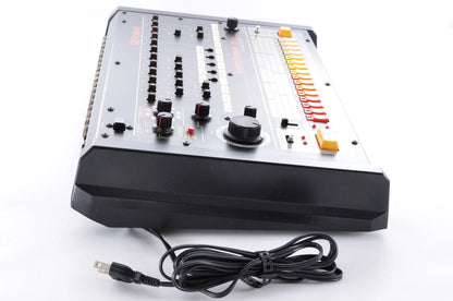 Roland TR-808 – Drum machine analogique originale Japan, S/N 031130