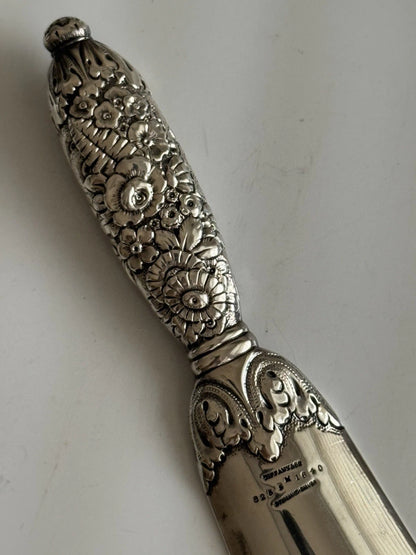 Chausse-Pied Tiffany & Co Sterling Argent Repoussé Floral
